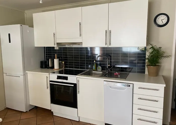 Apartamento Walo - Alfheim 10 Min Walk To Centre - No Parking Tromsø